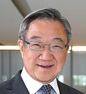 Dr Loo Choon Yong